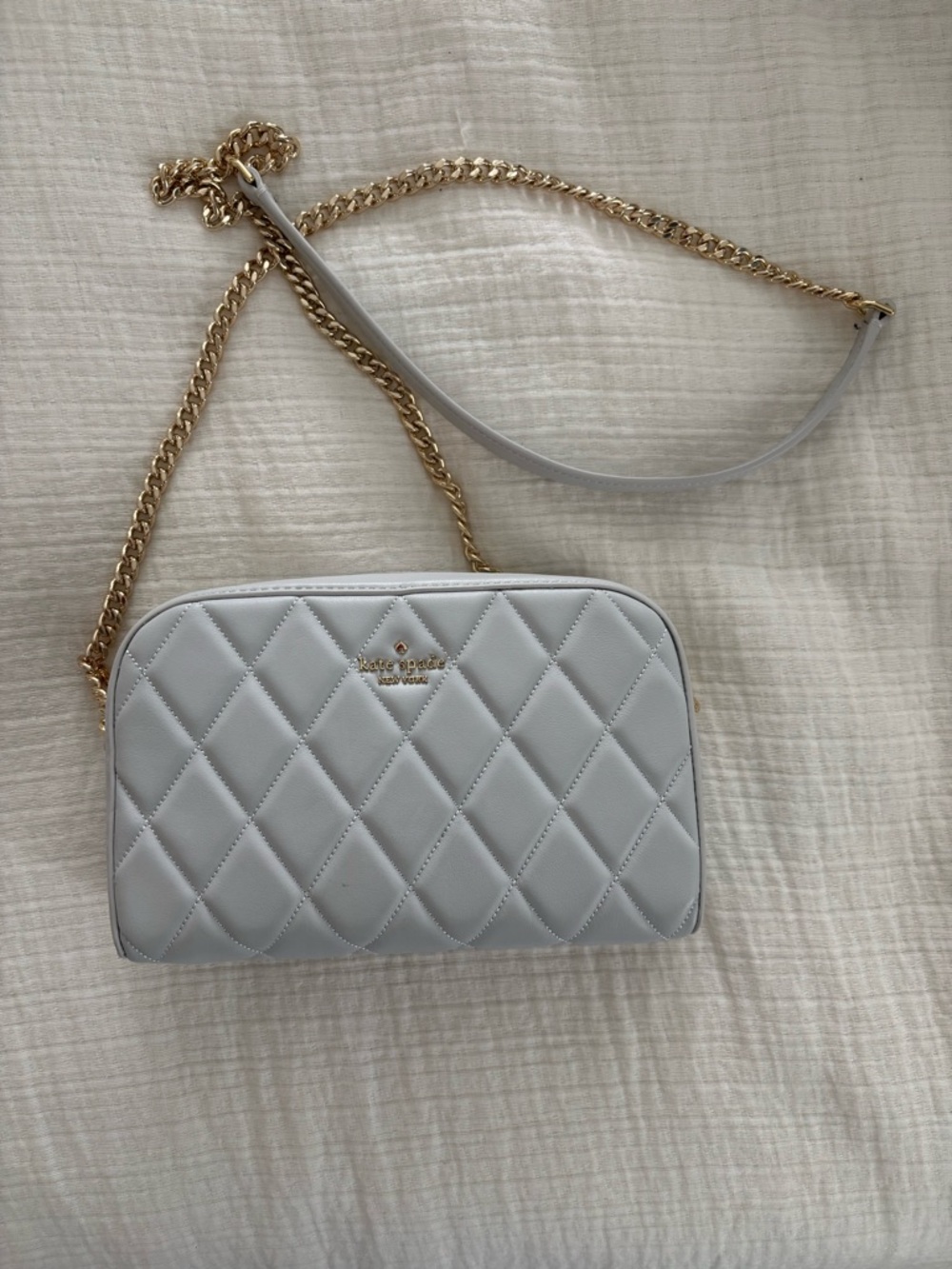 kate spade Quilted Crossbody Bag in Light Gray with Gold Chain